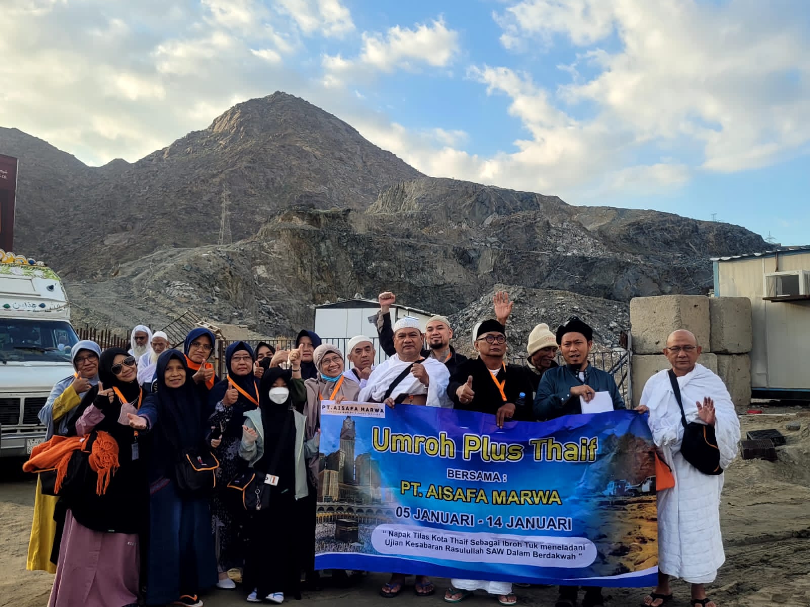 Biaya Umroh 2023: Mendapatkan Visa